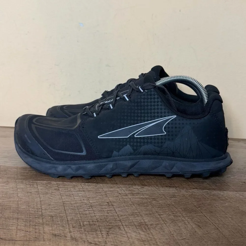 Altra Superior 4.5 Men's Trail Running Shoes Black size 10.5 sneakers
